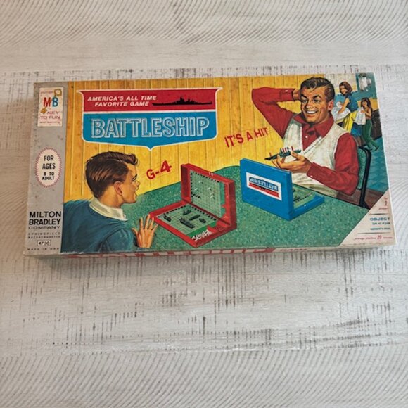 MINT, Vintage 1967 Milton Bradley Battleship with Sexist Cover (rare!) - Picture 1 of 10